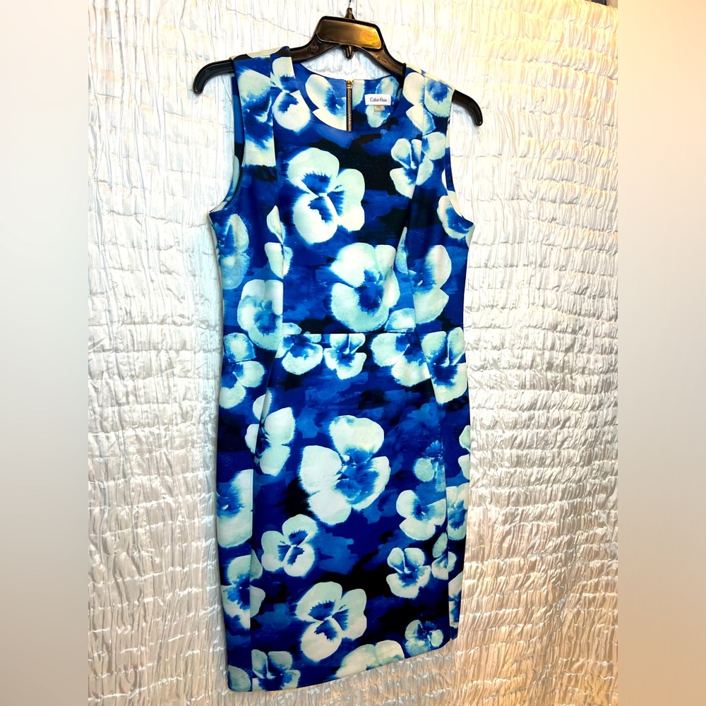 Calvin Klein Sleeveless Blue Floral Dress